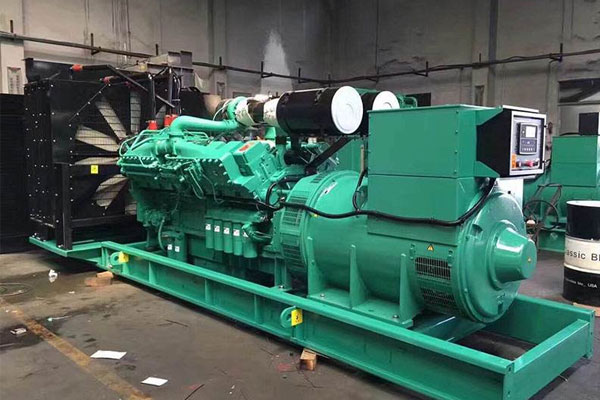平谷温度对电压测量结果的具体影响程度是多少？