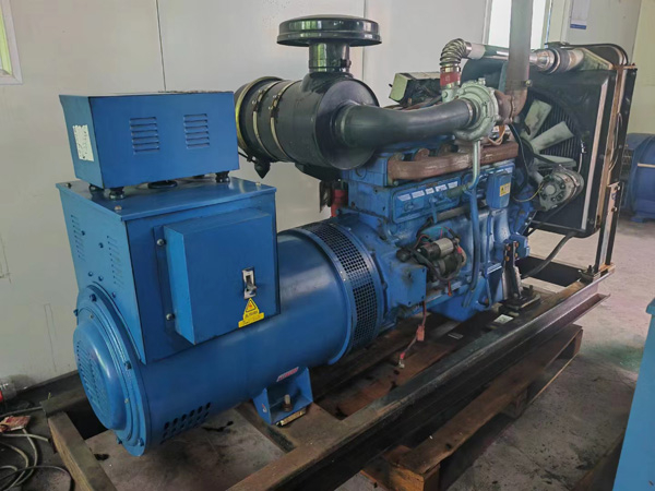 平谷100kW柴油发电机组使用多级机油有哪些优缺点？